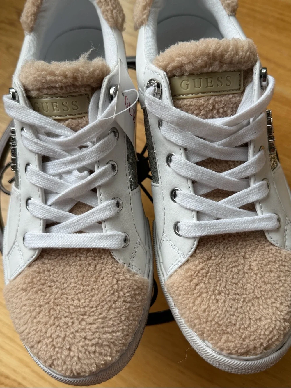 GUESS Women’s White Glitter Accent Teddy Trim Sneakers